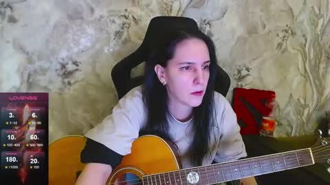 Snapshot of irwi_tomboy chatting on 03.25.26 Irwi Tomboy online show from 03.25.26