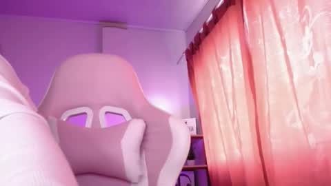 Snapshot of isa_emeralds chatting on 11.14.25 Isabella online show from 11.14.25