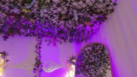 Isabella        online show from 03.06.26