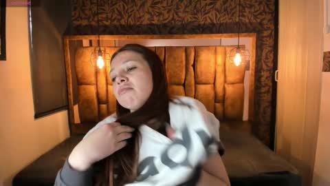  I S A  online show from 01.12.26