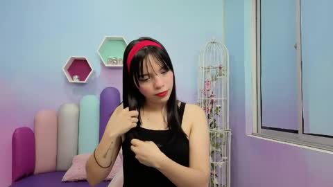 Isaa Skinny  online show from 05.26.26