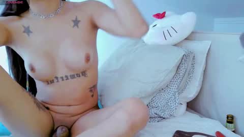 Snapshot of isaabelle20 chatting on 02.07.25 Welcome Hii Im Isa online show from 02.07.25