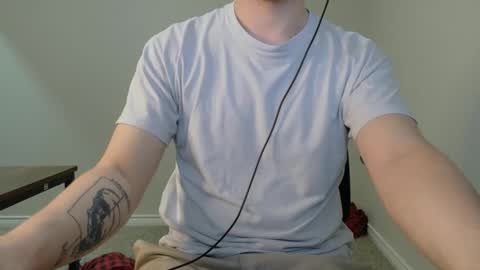 Snapshot of isaac_sheffield chatting on 02.03.26 isaac online show from 02.03.26