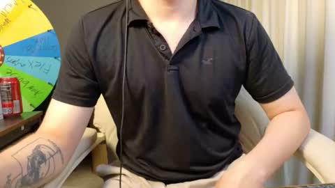 Snapshot of isaac_sheffield chatting on 06.20.26 isaac online show from 06.20.26