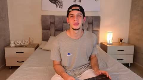 isaacblaze  online show from 05.22.26