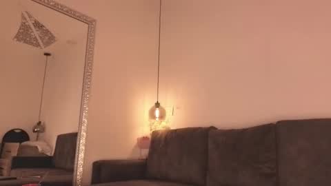 Isabela online show from 01.15.26