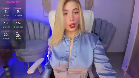 isabela romano online show from 06.18.26