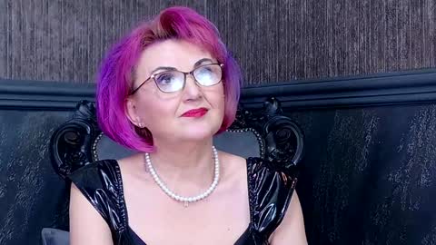 Isabella Conte online show from 01.25.25