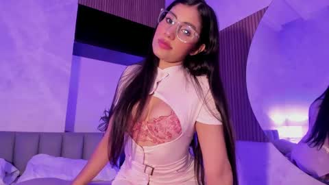 isabelastefano online show from 09.10.25