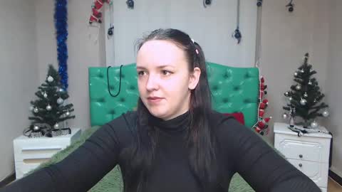 IsabelBlackberry online show from 12.28.24