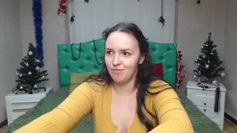 IsabelBlackberry online show from 01.06.25