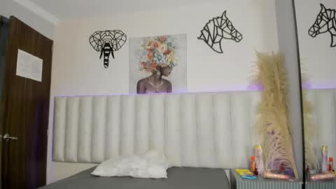 isabella_crofts online show from 11.01.25