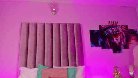   online show from 04.19.26