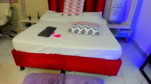 isabella montez online show from 01.08.25