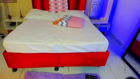 isabella montez online show from 01.10.25