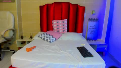 isabella montez online show from 01.10.25