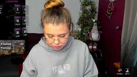 isabellabler online show from 01.13.25