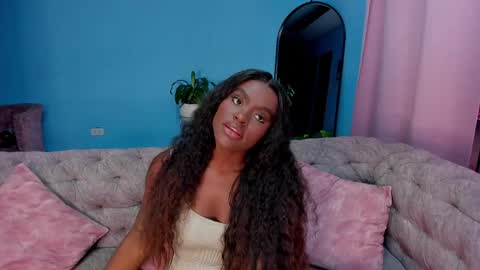    v online show from 04.15.26