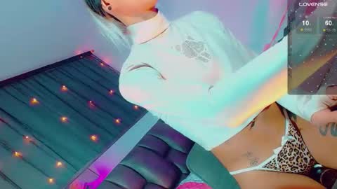 isabellagirs online show from 02.21.26