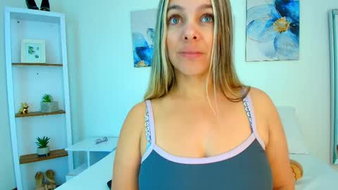 Isabella  online show from 04.06.26