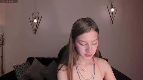 Snapshot of isabellamoretti1 chatting on 02.22.26 Isabella Moretti online show from 02.22.26