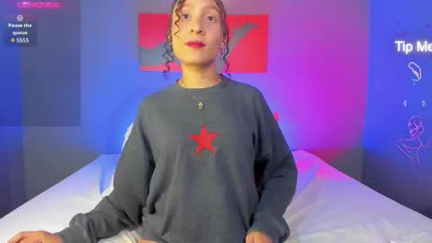 Snapshot of isabellaspencer chatting on 12.02.25 Isabella online show from 12.02.25