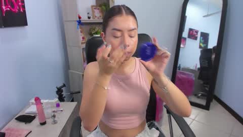 isebella online show from 05.05.26