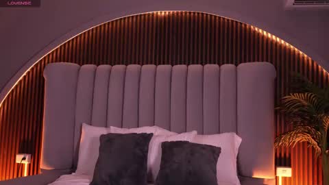 Isa  online show from 03.17.26