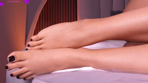 Isa  online show from 03.27.26