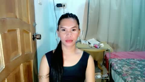 Snapshot of isabelle_amore chatting on 05.21.26 Ysa online show from 05.21.26