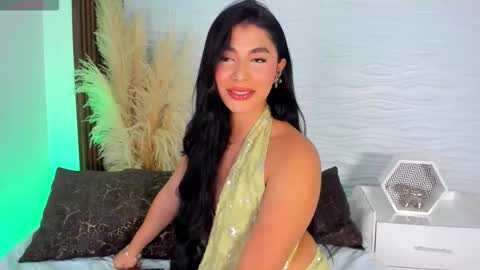 Snapshot of isabellefoxx chatting on 02.04.26 Isa online show from 02.04.26