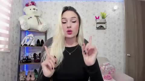 Snapshot of isablonde1 chatting on 03.29.26 ISABELLA online show from 03.29.26