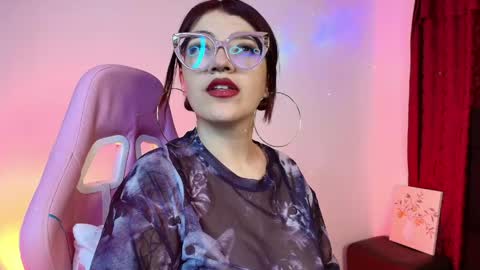 Snapshot of isaferrer06 chatting on 05.30.26 Isabella Ferrer online show from 05.30.26