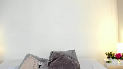 isameow online show from 12.03.24