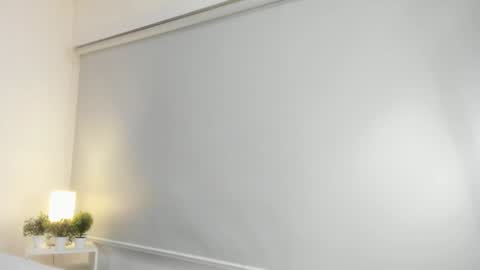 isameow online show from 01.04.25