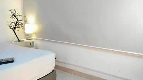 isameow online show from 01.23.25