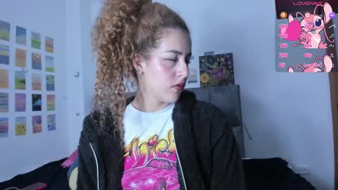 Isabela  online show from 03.07.25