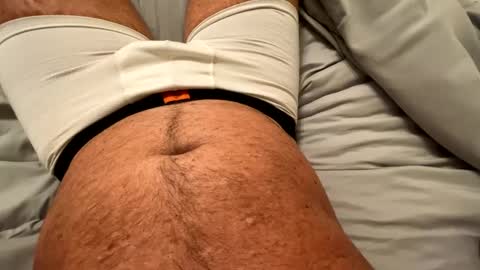 Snapshot of isemencum18 chatting on 01.28.25 isemencum18 online show from 01.28.25