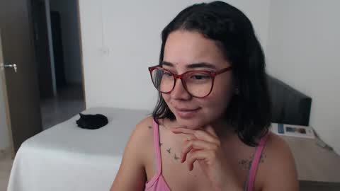 Emma online show from 11.26.25