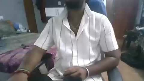 Snapshot of isha147 chatting on 06.01.26 Horny boy online show from 06.01.26