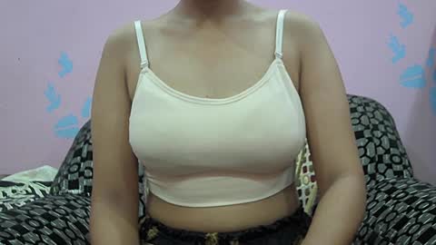 Snapshot of ishika_singh_ chatting on 07.28.26 ishika_singh_ online show from 07.28.26