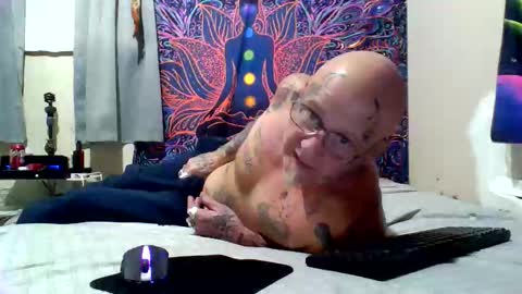 ishootropes77 online show from 02.14.26