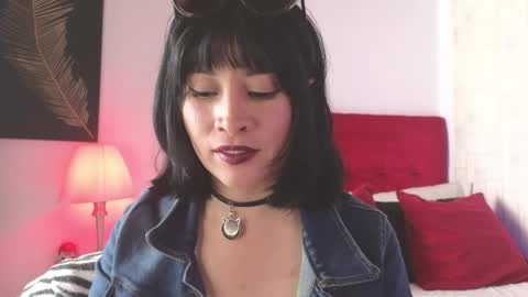 Snapshot of isis_diosa chatting on 05.09.26 Ana Maria online show from 05.09.26