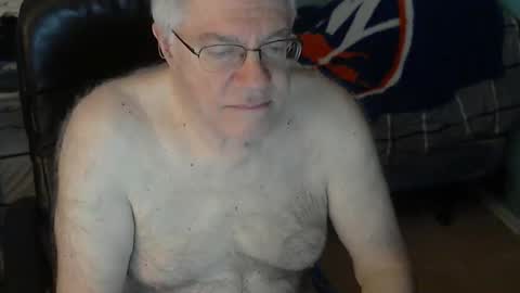 islesman22 online show from 12.17.25