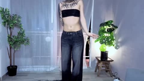 Julyane online show from 09.16.25