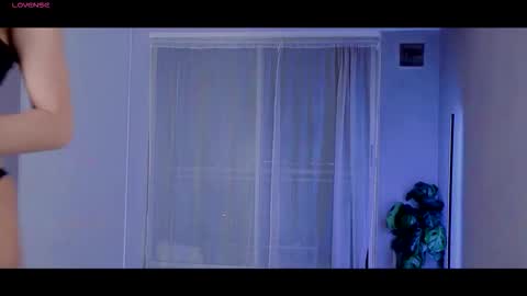 Julyane online show from 10.08.25