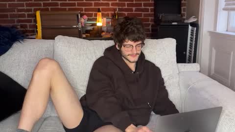 Snapshot of isocialmedia chatting on 02.03.26 isocialmedia online show from 02.03.26