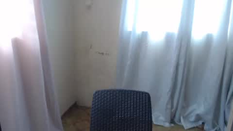 Snapshot of isolde_vayne chatting on 10.16.25 isolde_vayne online show from 10.16.25