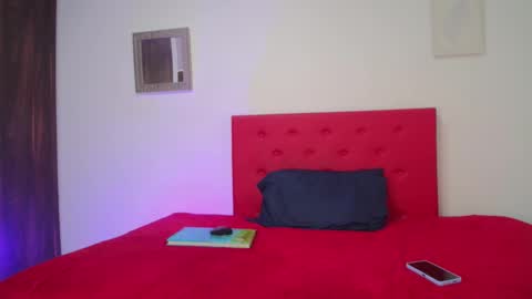 Snapshot of issa_kitty chatting on 12.06.24 issa_kitty online show from 12.06.24