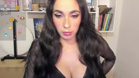 Snapshot of issa_latin chatting on 02.16.26 INSTAGRAM issabella18 TWITTER issa latin online show from 02.16.26